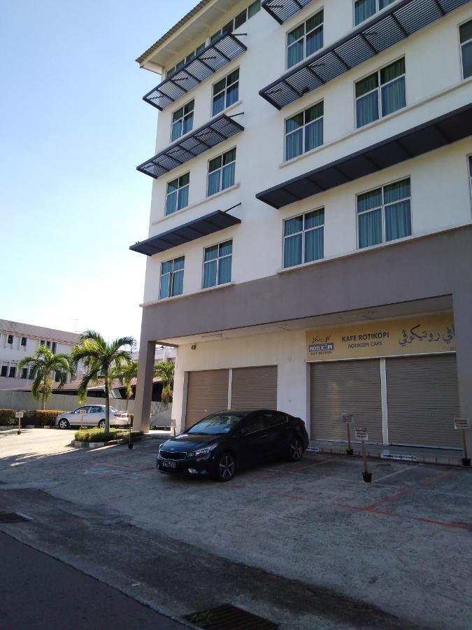 Ginasuite Kompleks27 Hotel Bandar Seri Begawan Esterno foto