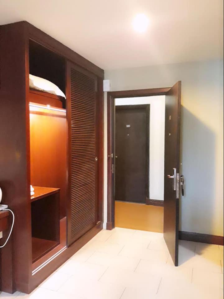 Ginasuite Kompleks27 Hotel Bandar Seri Begawan Esterno foto