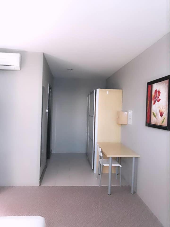 Ginasuite Kompleks27 Hotel Bandar Seri Begawan Esterno foto